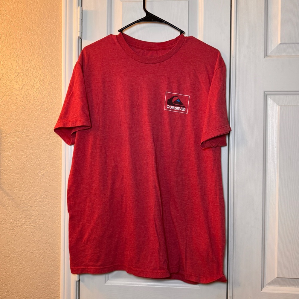 Quiksilver Men's Red Everyday T-Shirt, Sz L